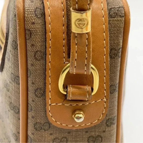 Authentic GUCCI GG Micro Beige Shoulder Bag - Picture 11 of 15